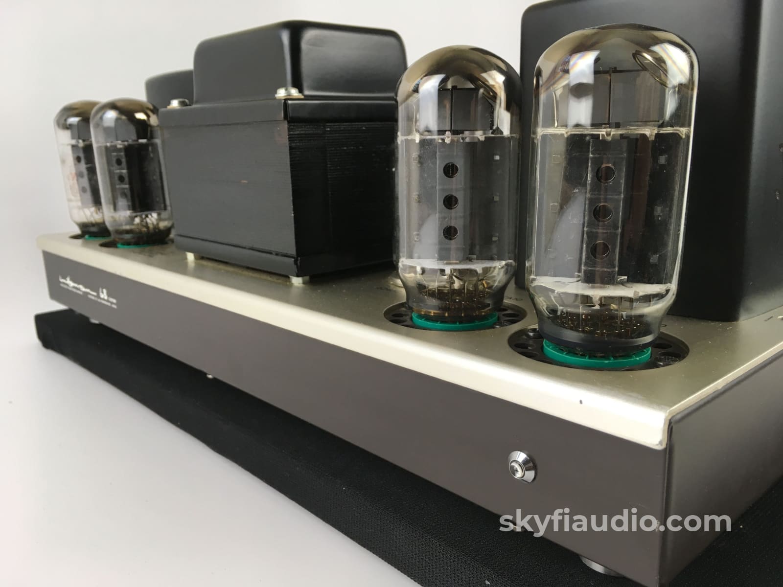Luxman Mq-68C Tube Amplifier With Original Tubes