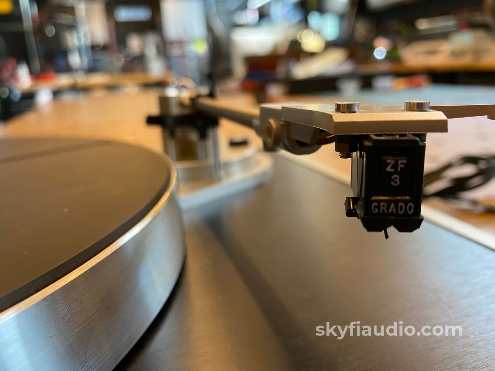 Luxman Px-99 Vintage Semi-Automatic Turntable With Grado Zf3 Cartridge