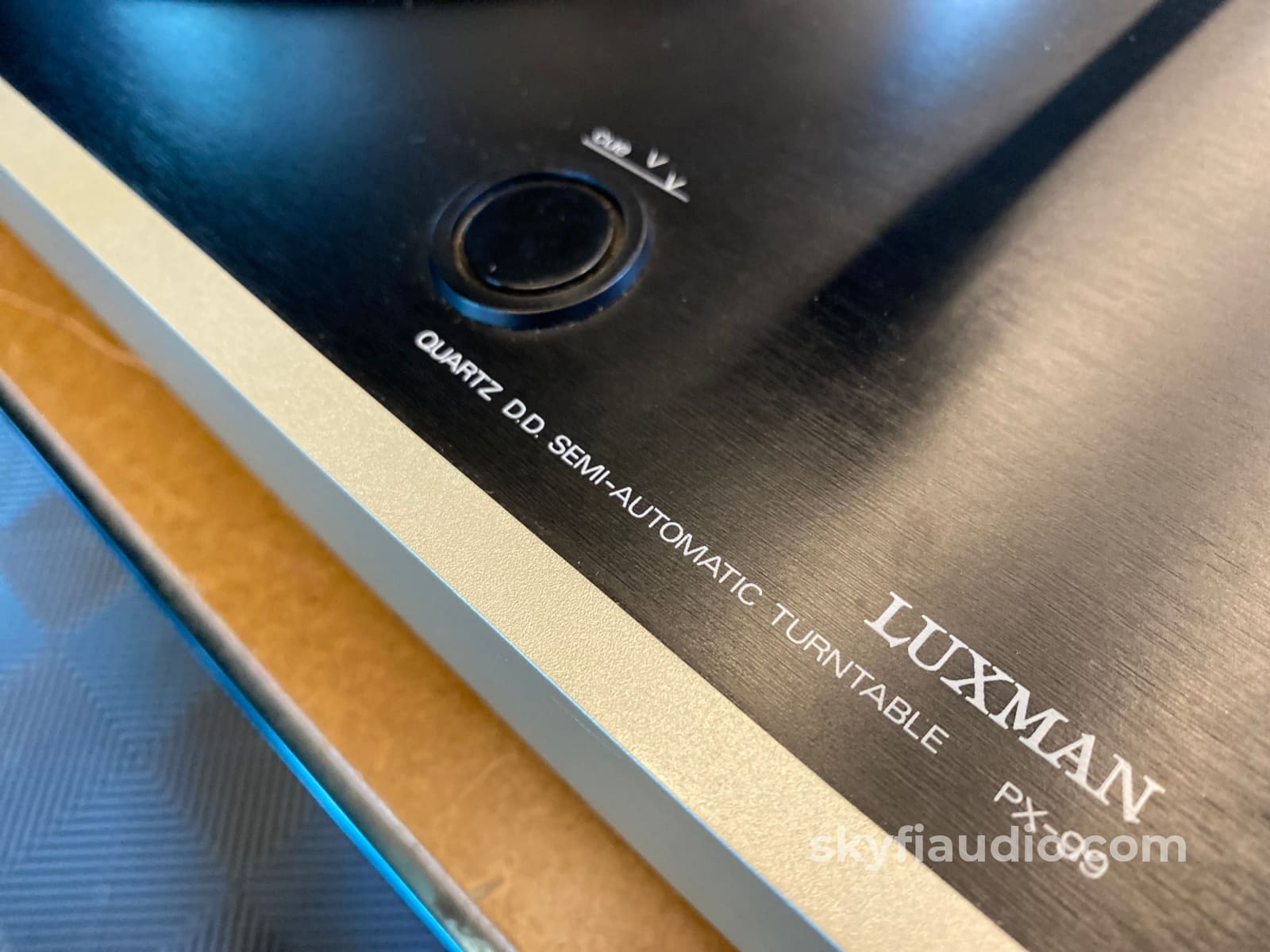 Luxman Px-99 Vintage Semi-Automatic Turntable With Grado Zf3 Cartridge