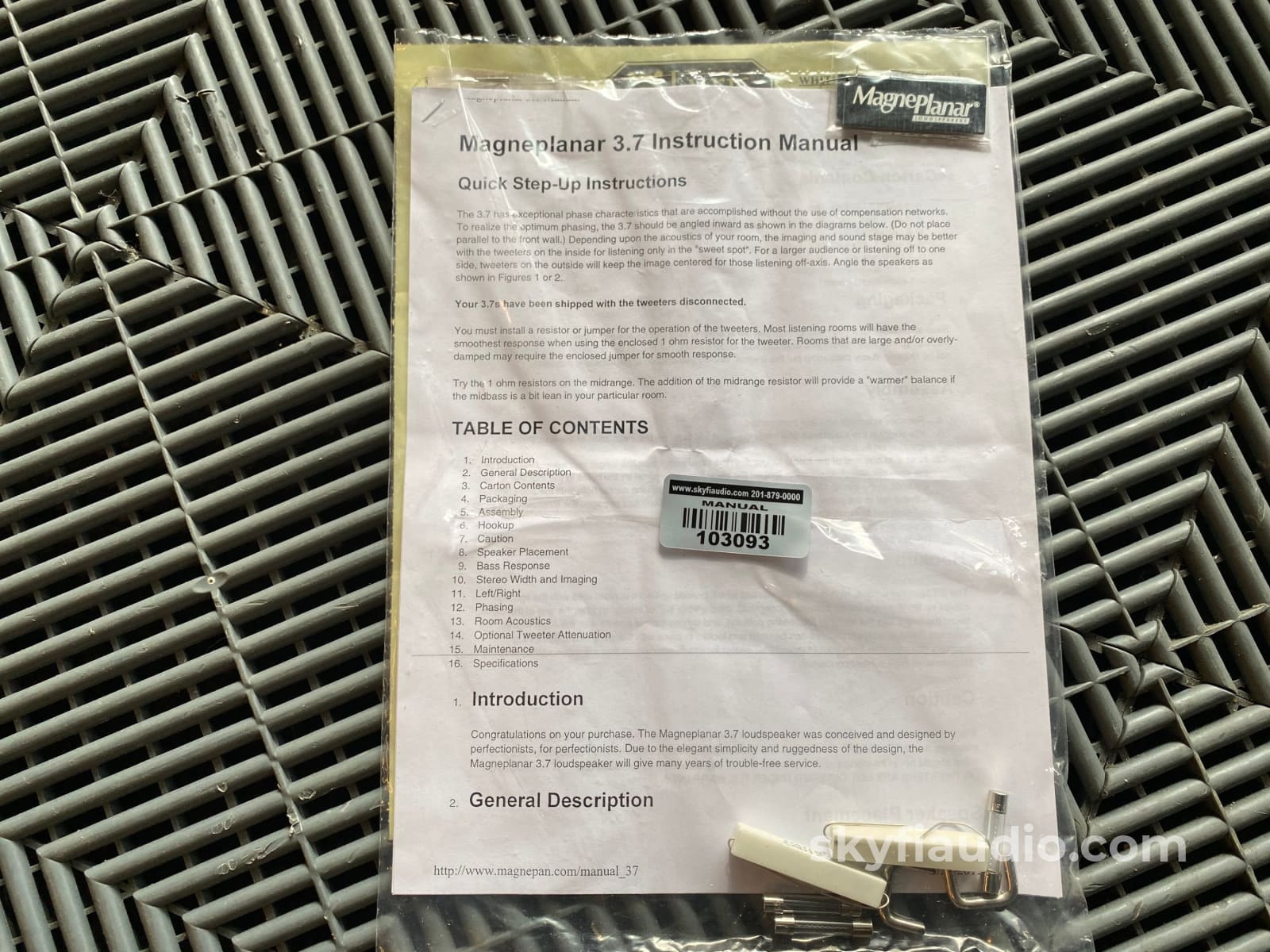 Magnepan Magneplanar Mg 3.7 Speakers In Black