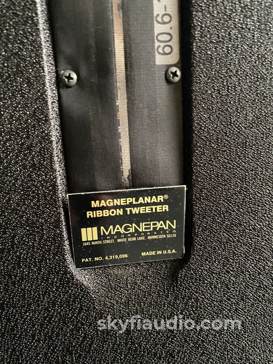 Magnepan Magneplanar Mg 3.7 Speakers In Black