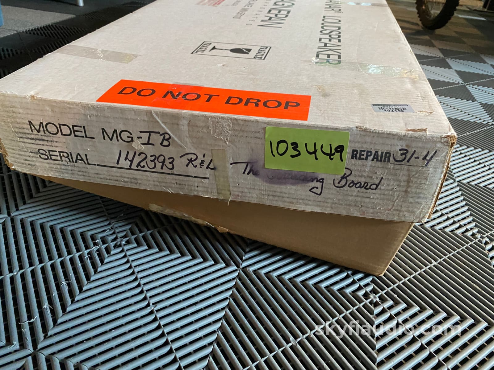 Magnepan Model Mg-1B Magneplanar Speakers Survivors