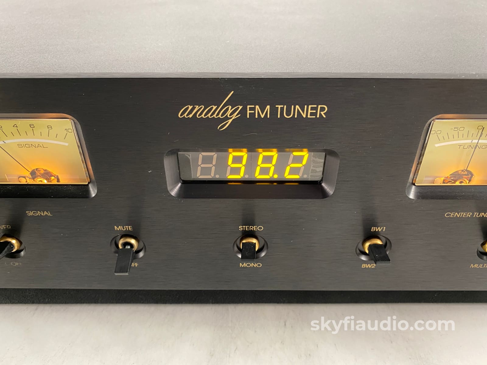 Magnum Dynalab Md 102 Analog Fm Tuner