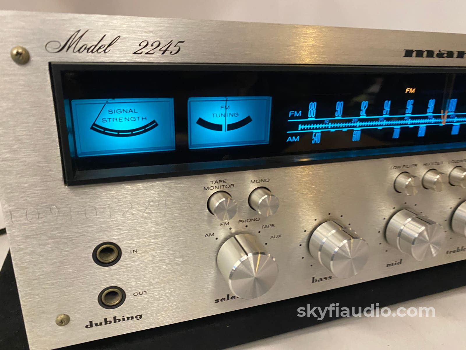 Marantz 2245 Stereophonic Receiver Vintage Beauty Light Service - Survivor Integrated Amplifier