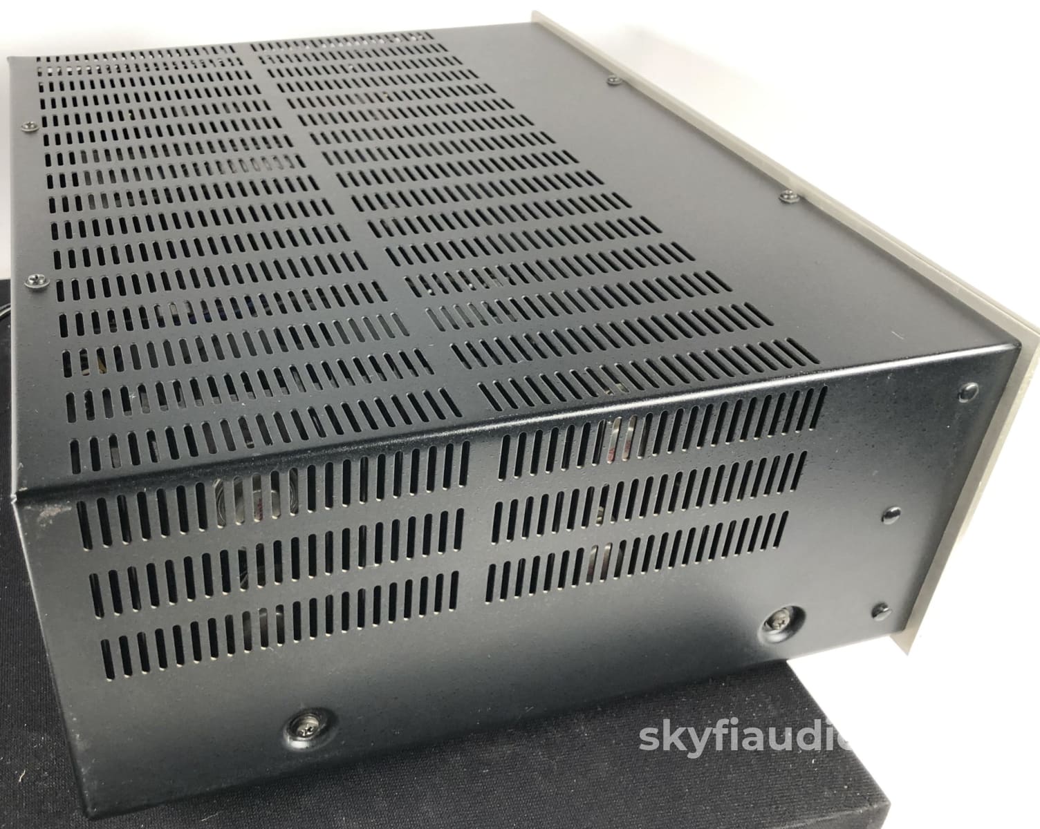 Marantz 300Dc Solid State Power Amplifier - Mint And Rare Collector Piece