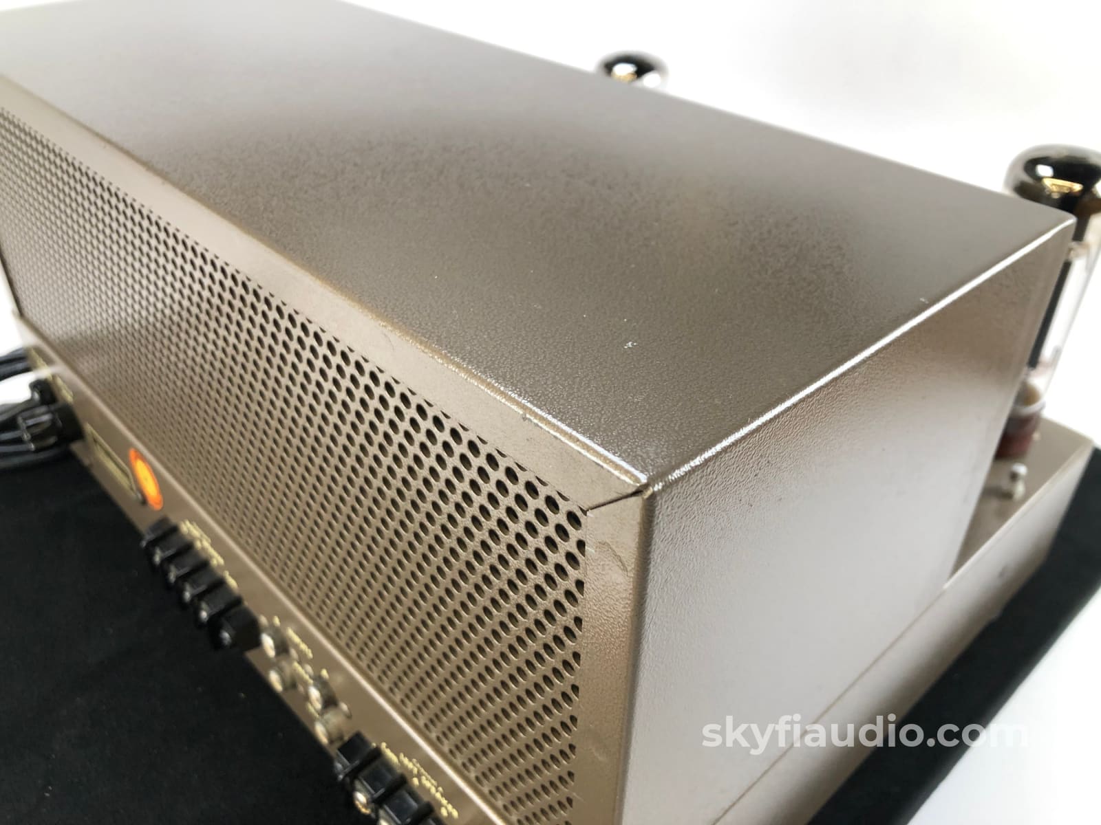 Marantz 8B Tube Amplifier - Completely Restored And Perfect!