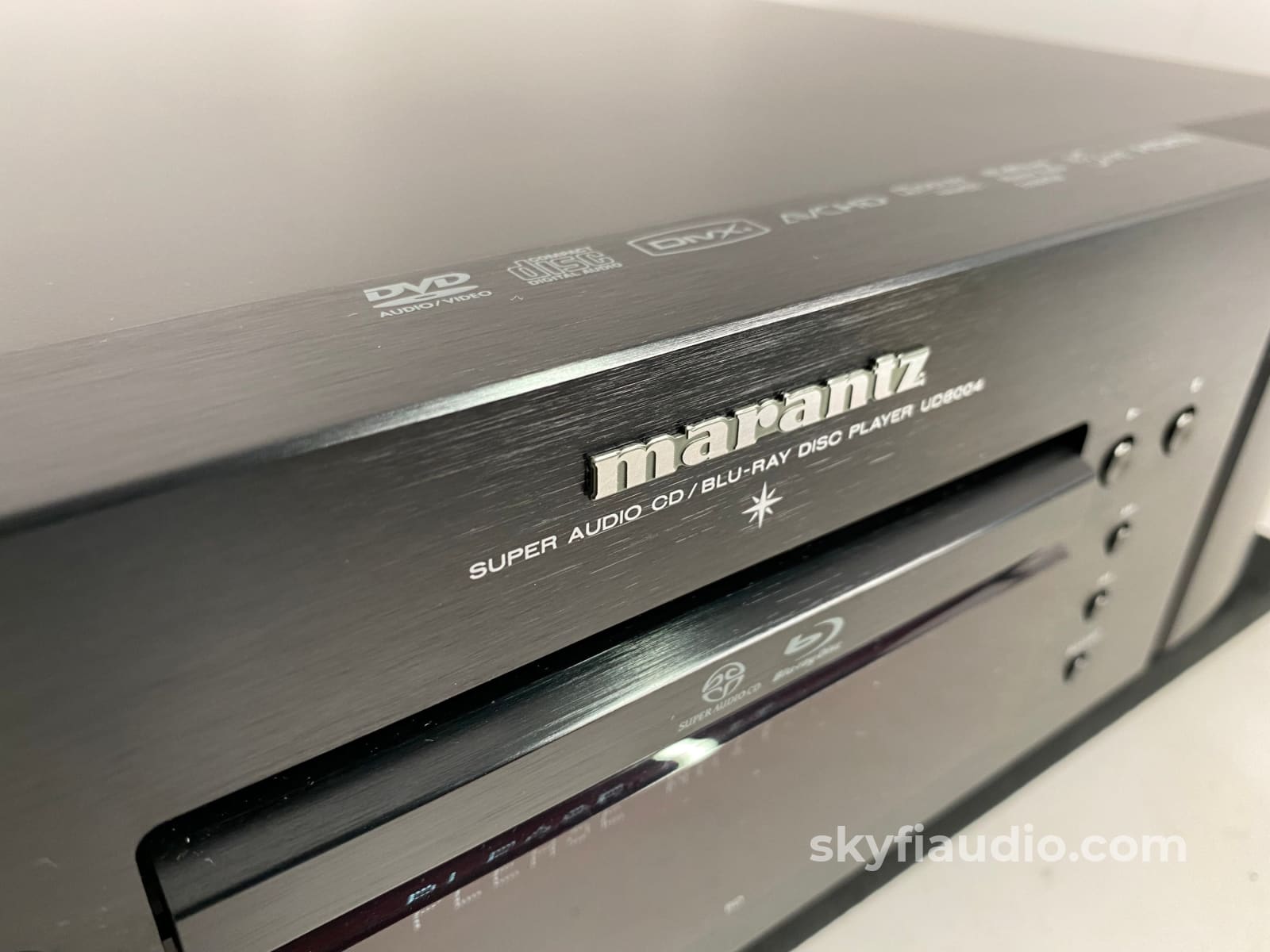 Marantz Ud8004 Universal Sacd/Cd/Dvd-A/Dvd/Blu-Ray Player Cd + Digital
