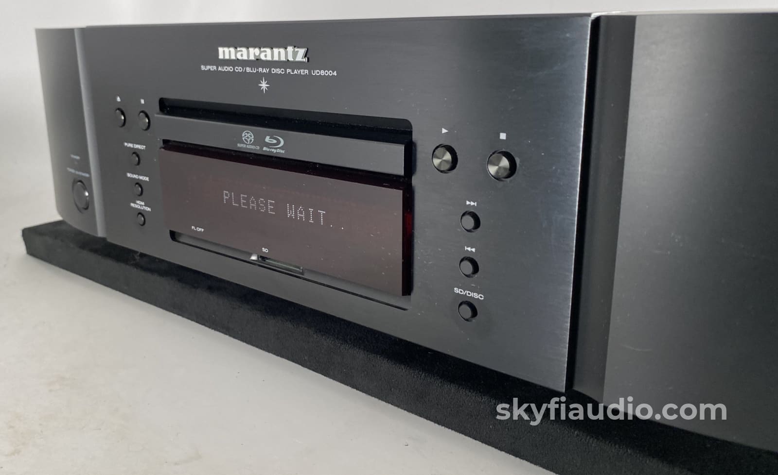 Marantz Ud8004 Universal Sacd/Cd/Dvd-A/Dvd/Blu-Ray Player Cd + Digital