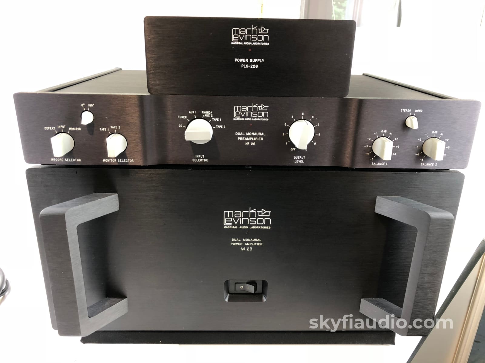 Mark Levinson No.26 Preamplifier