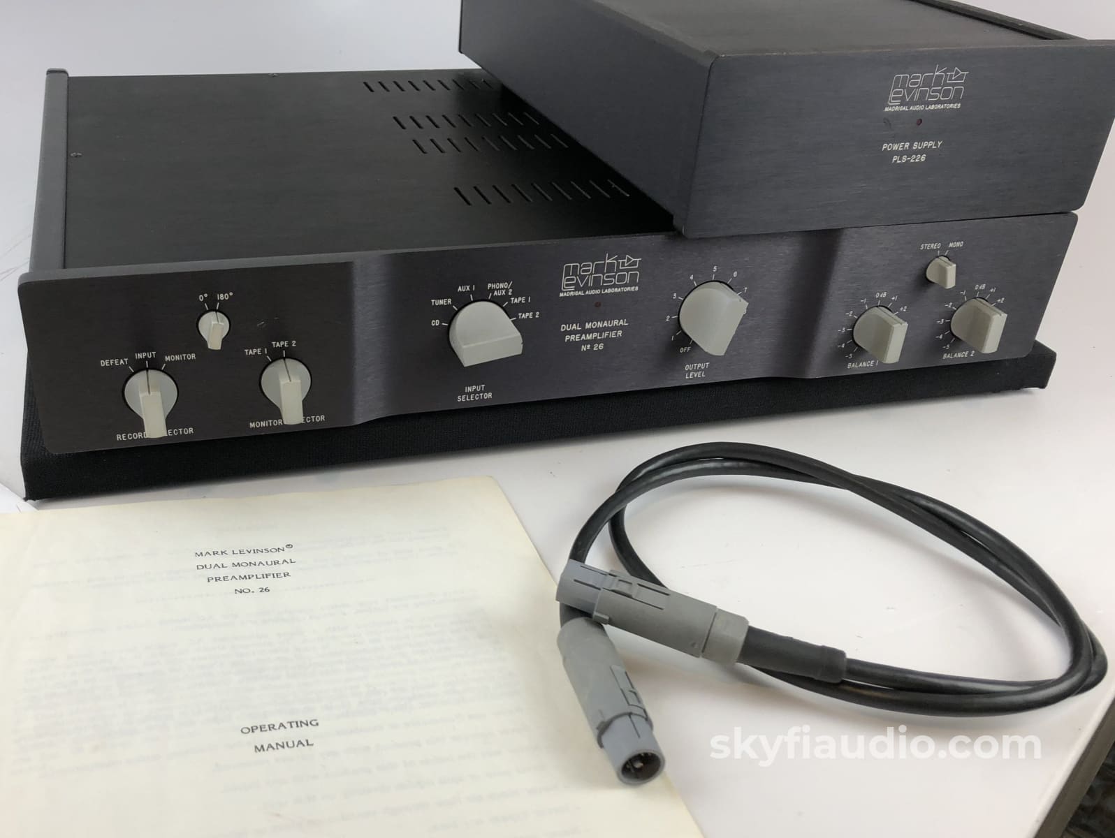 Mark Levinson No.26 Preamplifier