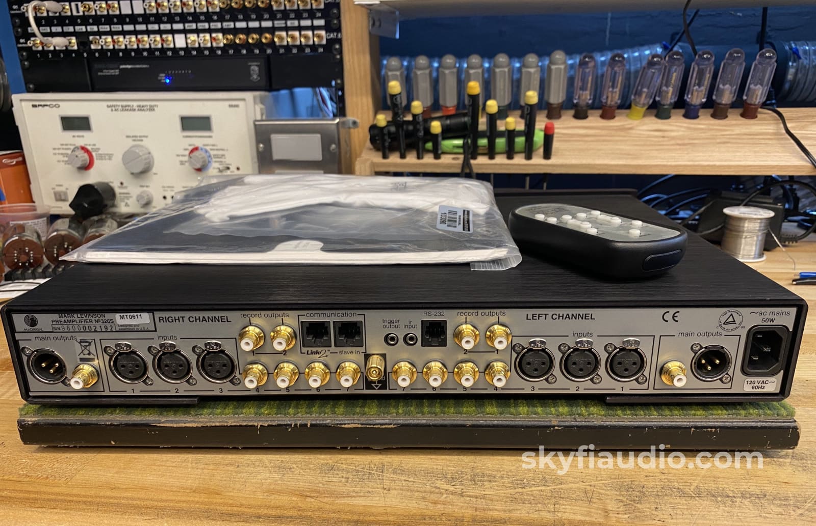 Mark Levinson No. 326S Line Stage Preamplifier With Remote