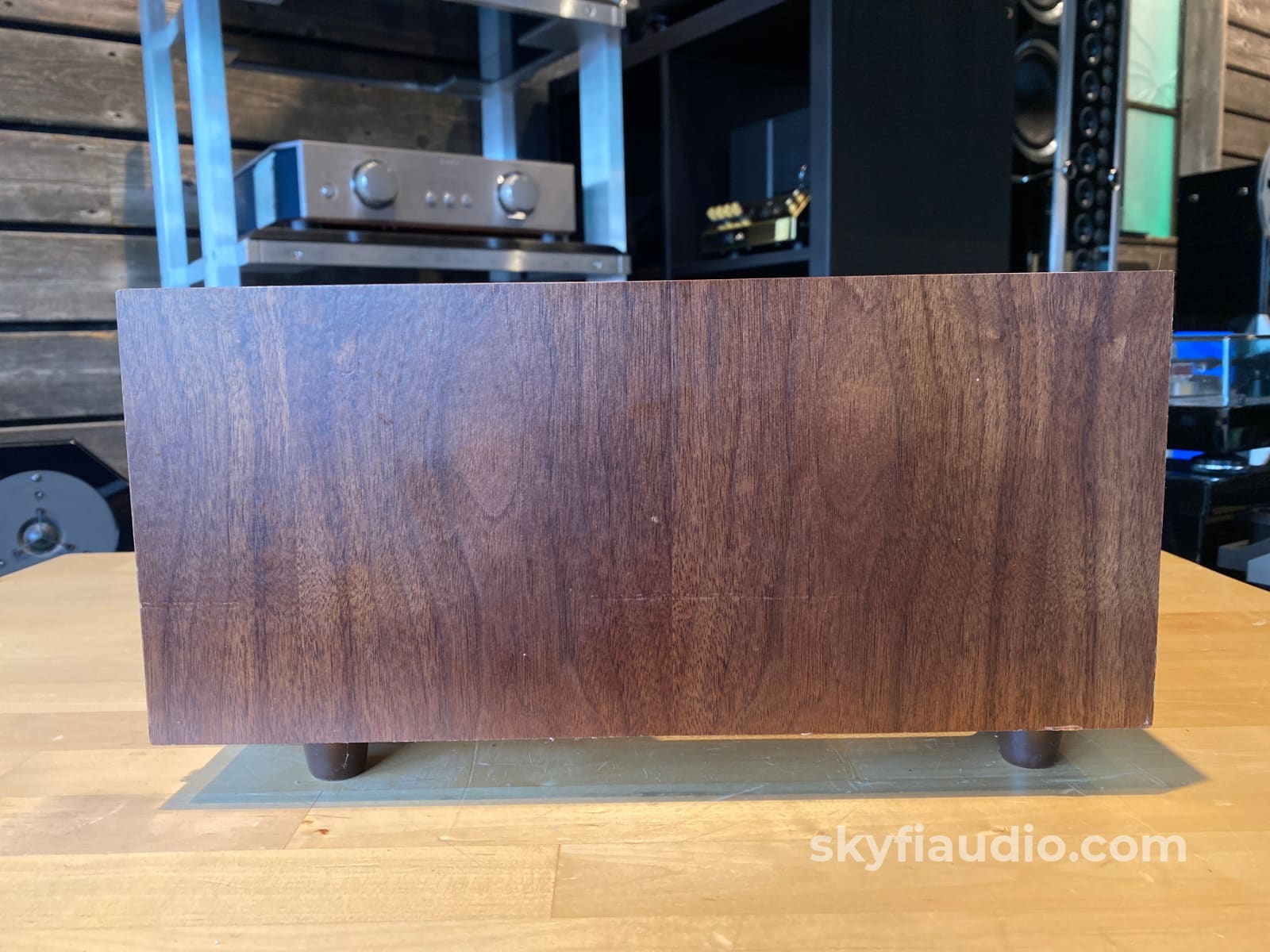 Mcintosh L52 Wood Cabinet For 5 Components W/13.5 Deep Panloc Hardware (Mc2125) Accessory