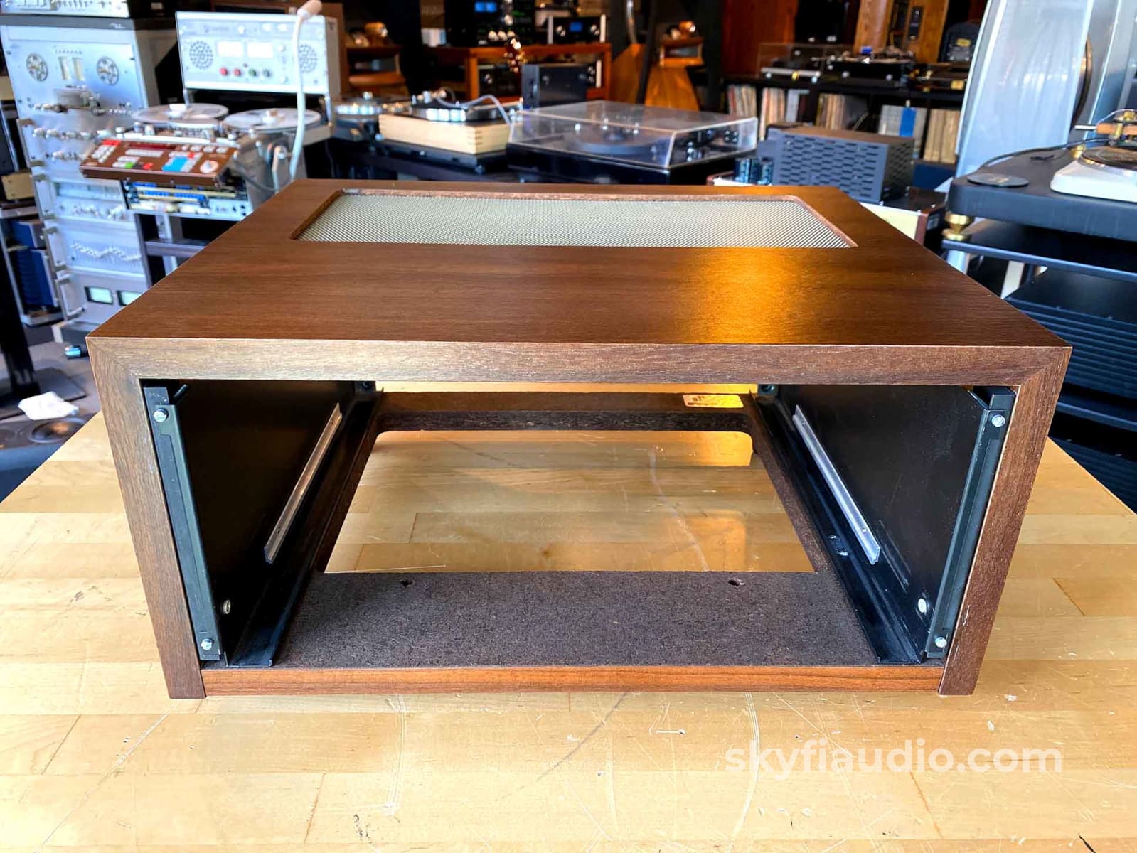 Mcintosh L54 Series Wood Cabinet W/Panloc Hardware Included Accessory