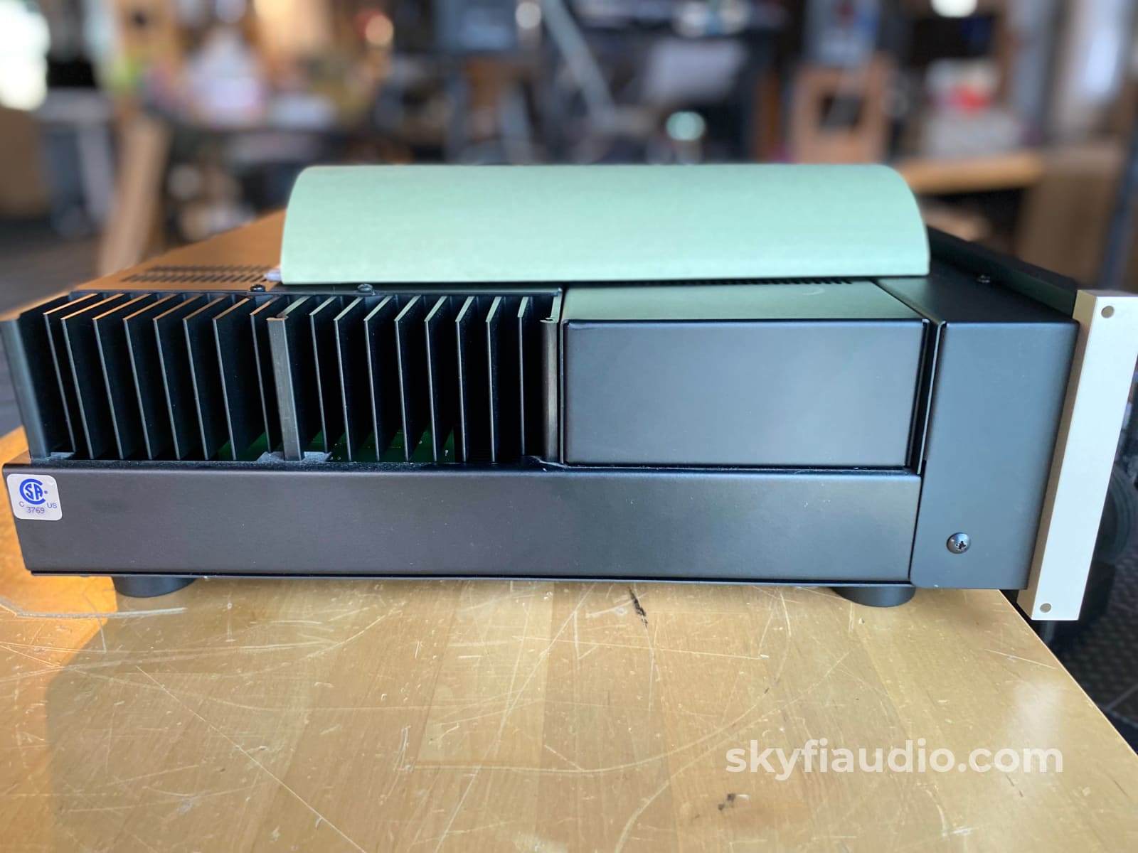 Mcintosh Ma5200 Integrated Amplifier - Like New And Complete