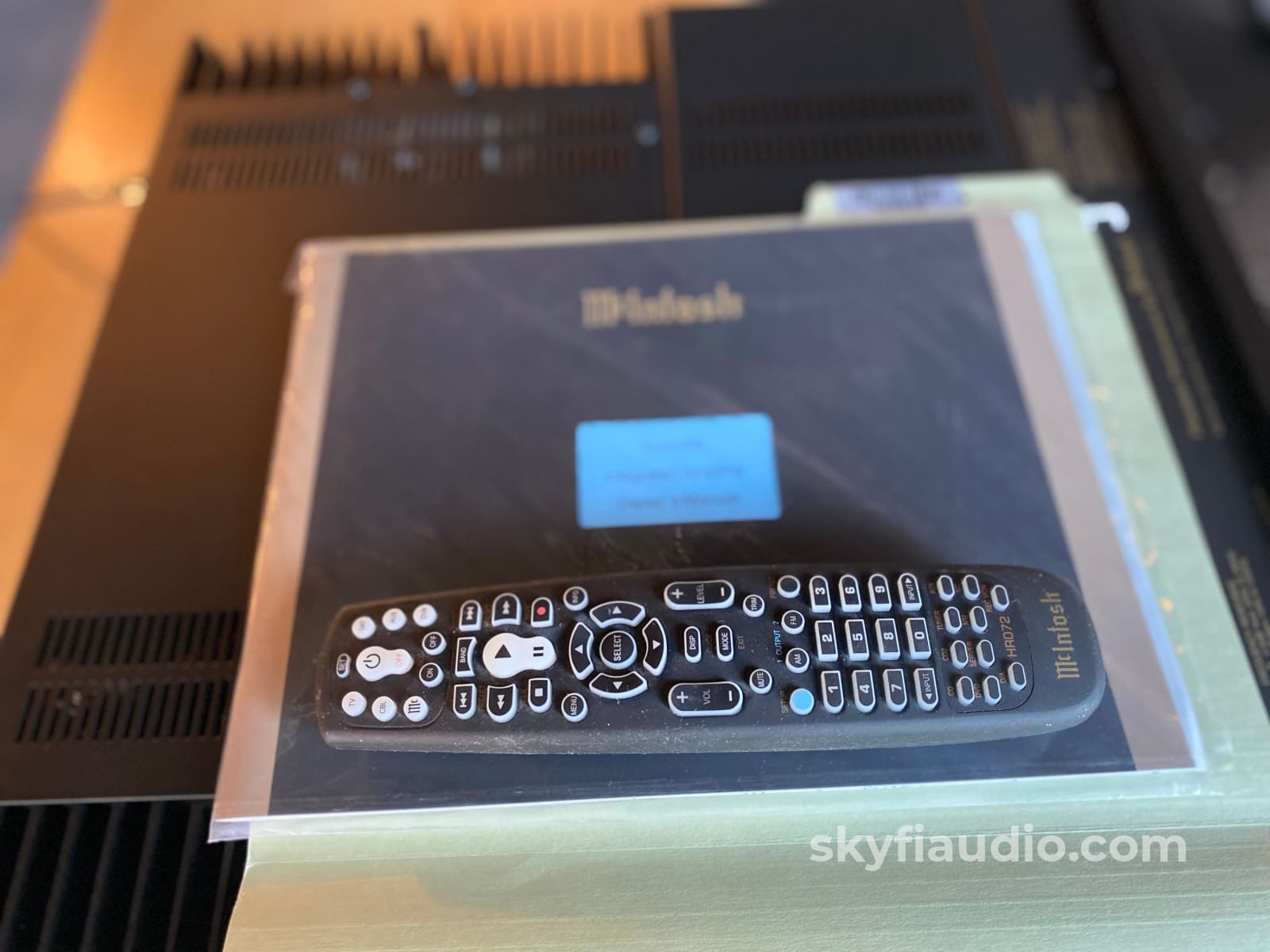 Mcintosh Ma5200 Integrated Amplifier - Like New And Complete