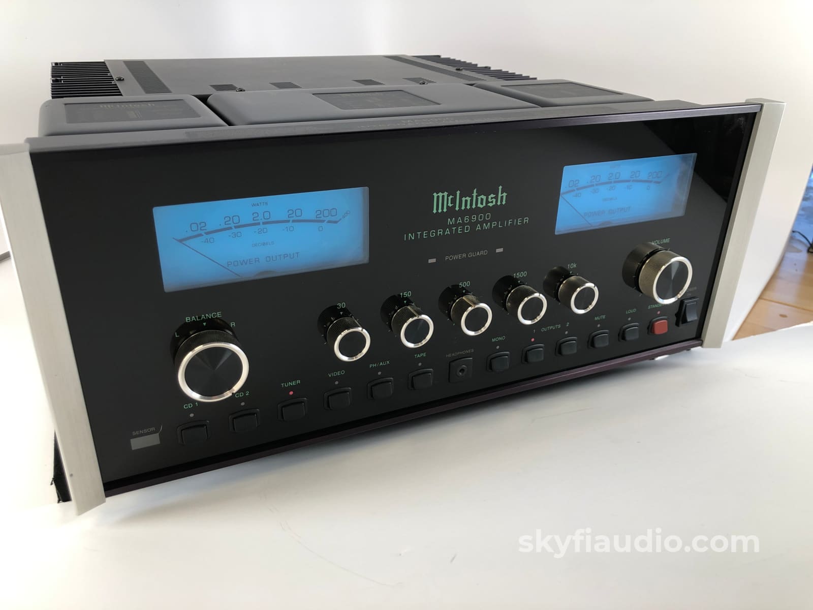 Mcintosh Ma6900 Integrated Amplifier - All Analog! Built In Phono