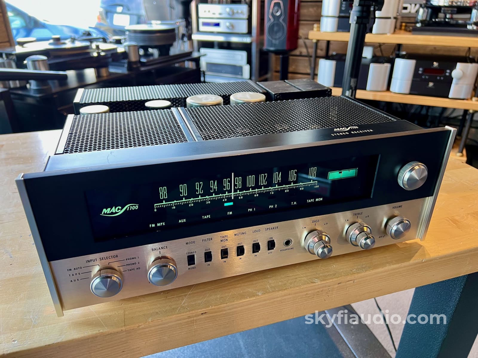 Mcintosh Mac1700 Vintage Tube/Transistor Receiver Integrated Amplifier