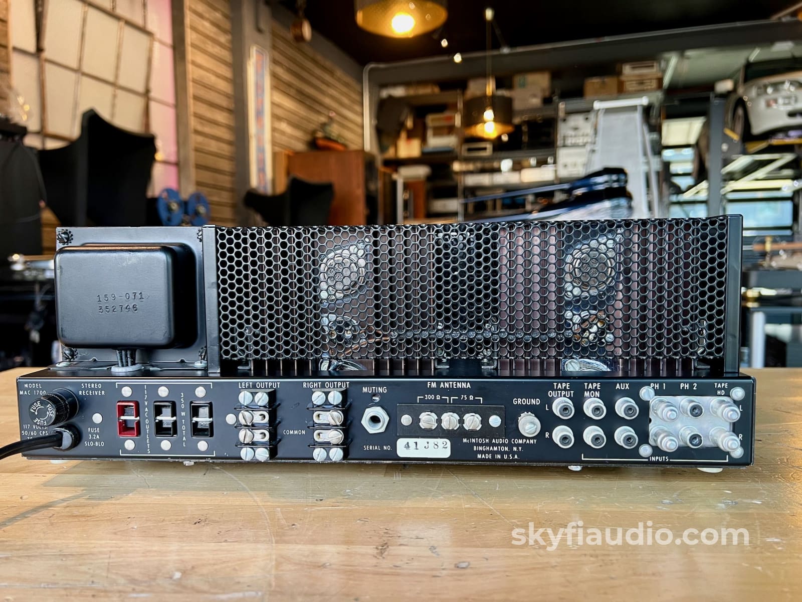 Mcintosh Mac1700 Vintage Tube/Transistor Receiver Integrated Amplifier