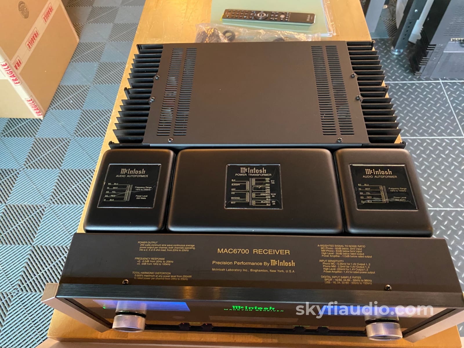 Mcintosh Mac6700 Solid State Receiver With Fm Integrated Amplifier