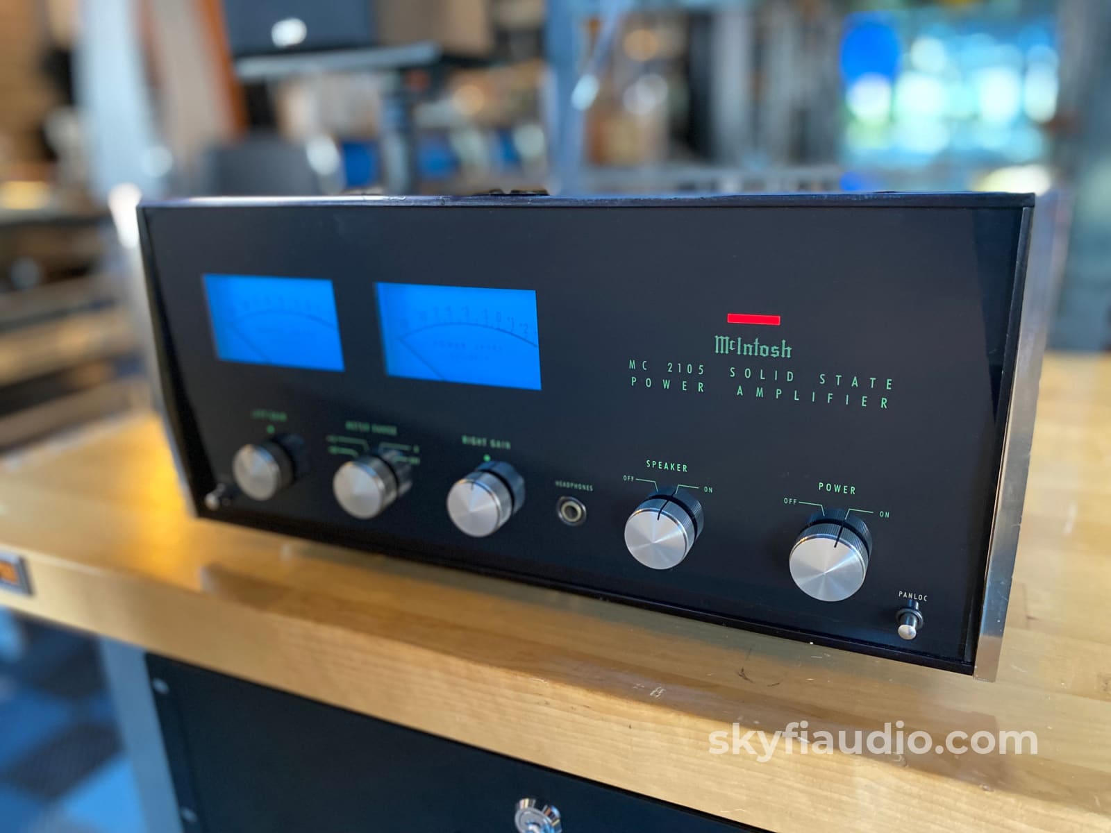 Mcintosh Mc2105 Vintage Amplifier - Serviced And Upgraded