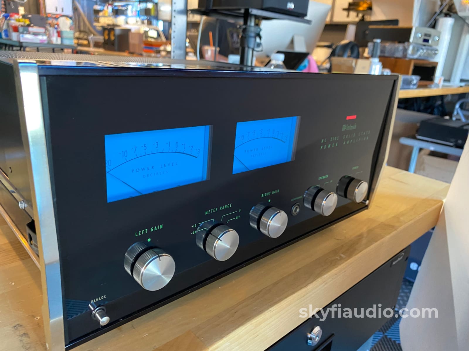 Mcintosh Mc2105 Vintage Amplifier - Serviced And Upgraded