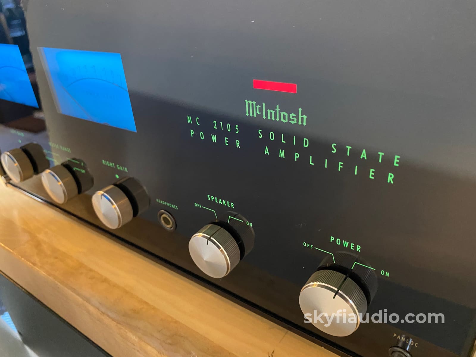Mcintosh Mc2105 Vintage Amplifier - Serviced And Upgraded
