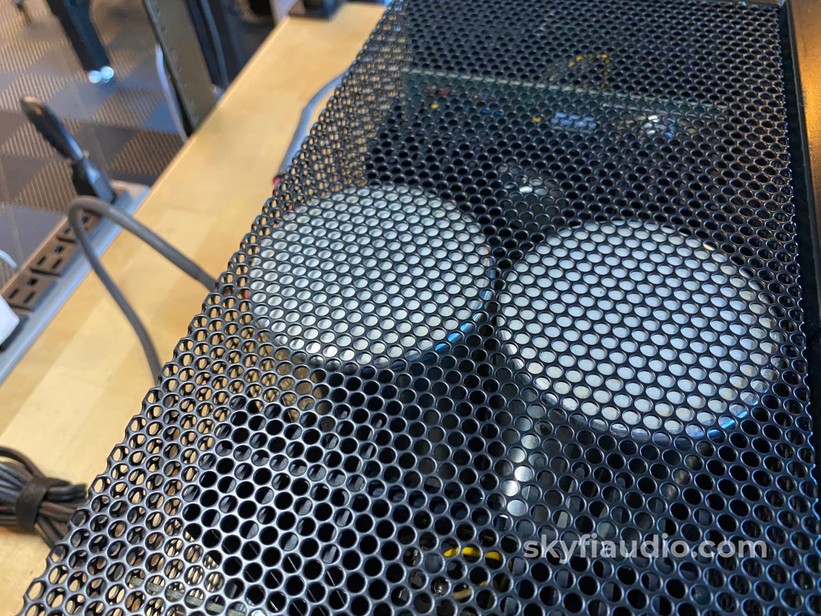 Mcintosh Mc2105 Vintage Amplifier - Serviced And Upgraded