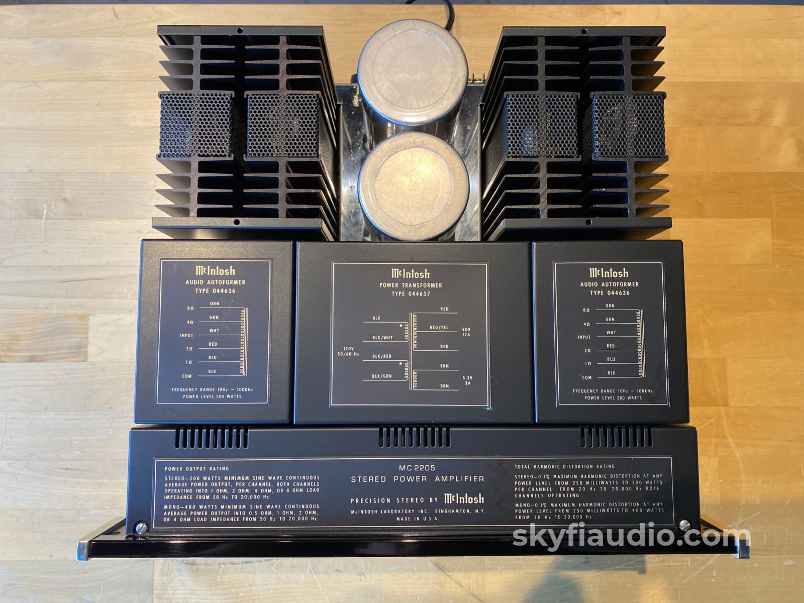 Mcintosh Mc2205 Vintage Stereo Amplifier - New Glass