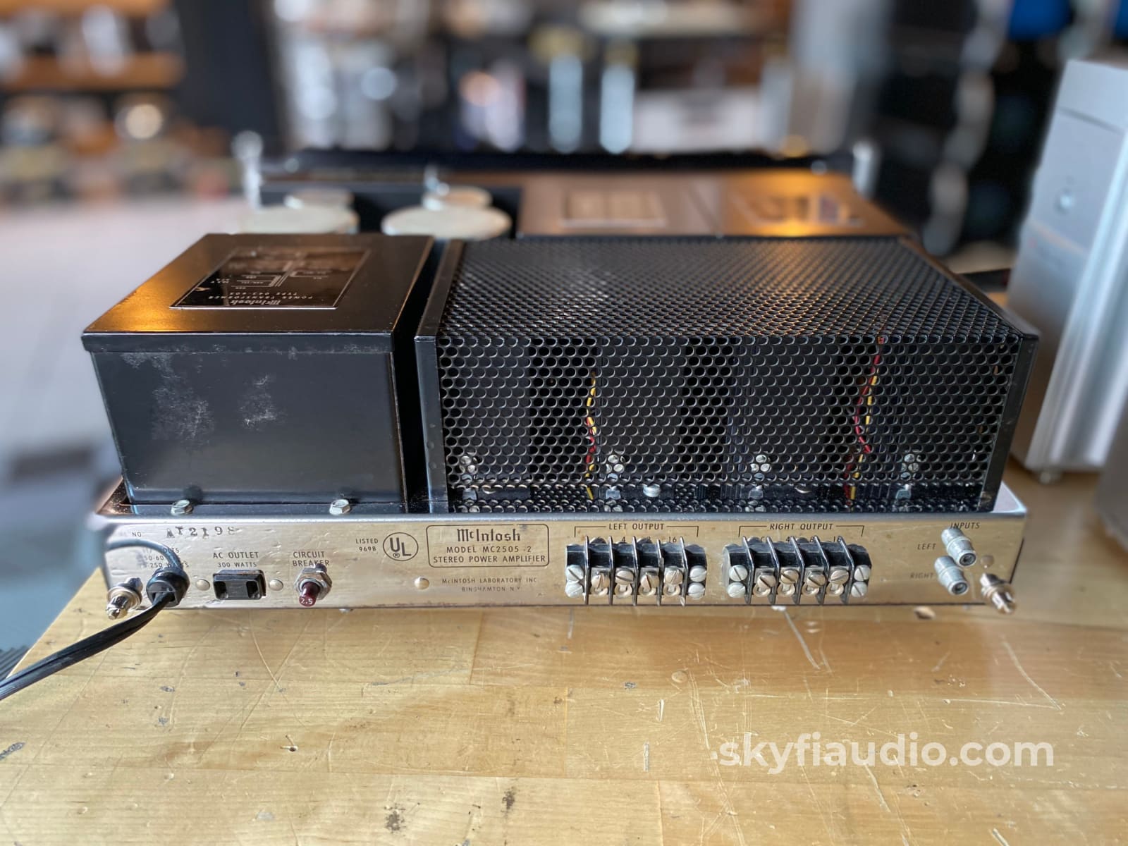 Mcintosh Mc2505 Vintage Solid State Amplifier Serviced And Very Clean