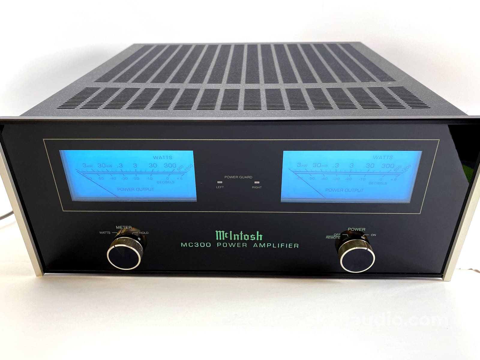 Mcintosh Mc300 Solid State Stereo Amplifier - 300W!