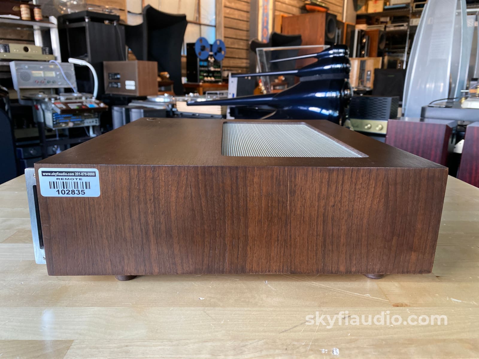 Mcintosh Mc502 Vintage Solid State Amplifier With Wood Cabinet