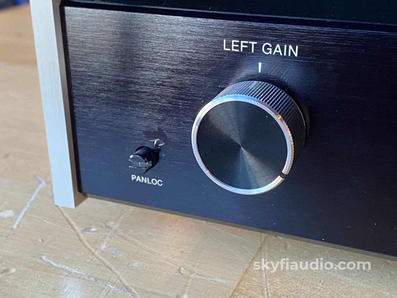 Mcintosh Mc7270 Amplifier With 270W X 2 - One Of Our Favorites!