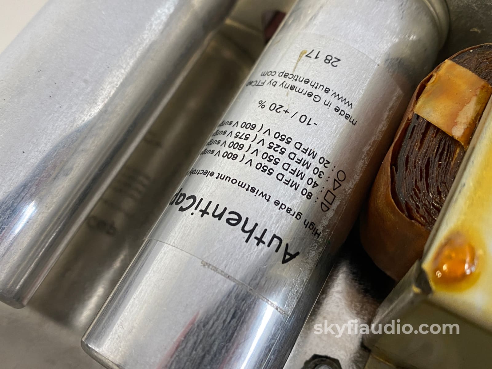 Mcintosh Mc75 Vintage And Restored Tube Monoblock Amps - 120 / 240V Capable Amplifier