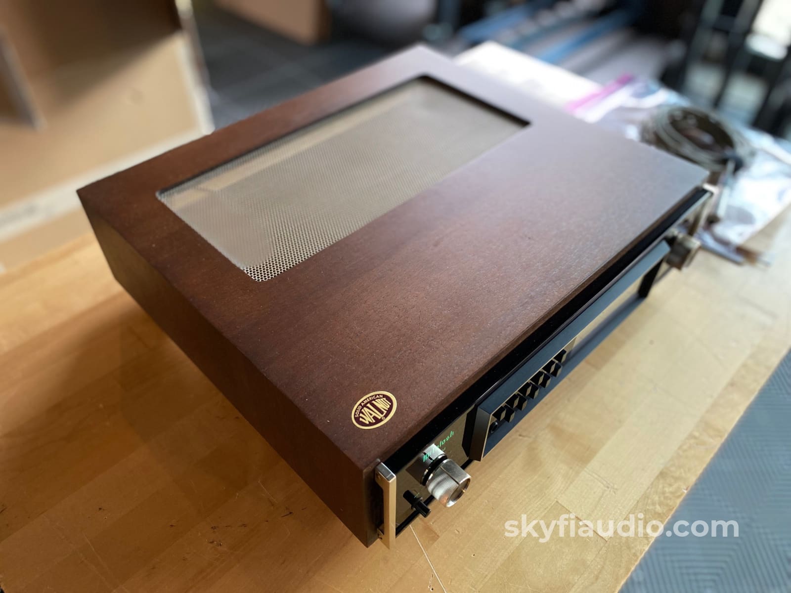 Mcintosh Mr500 Vintage Fm Tuner W/Wood Cabinet & Scan Remote - Survivor Condition