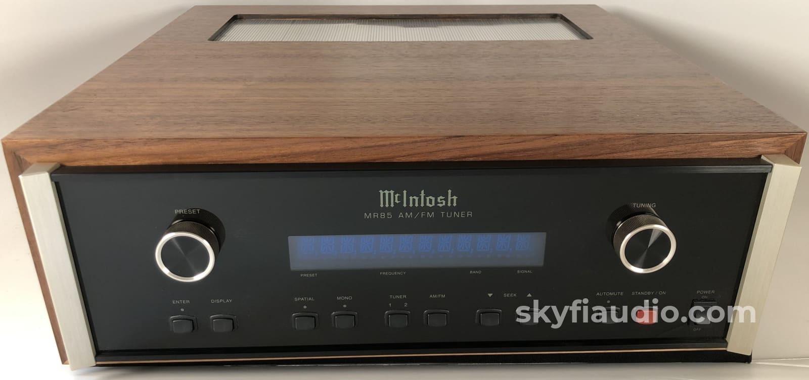 Mcintosh Mr85 Am/Fm Tuner In Custom Walnut Wood Case