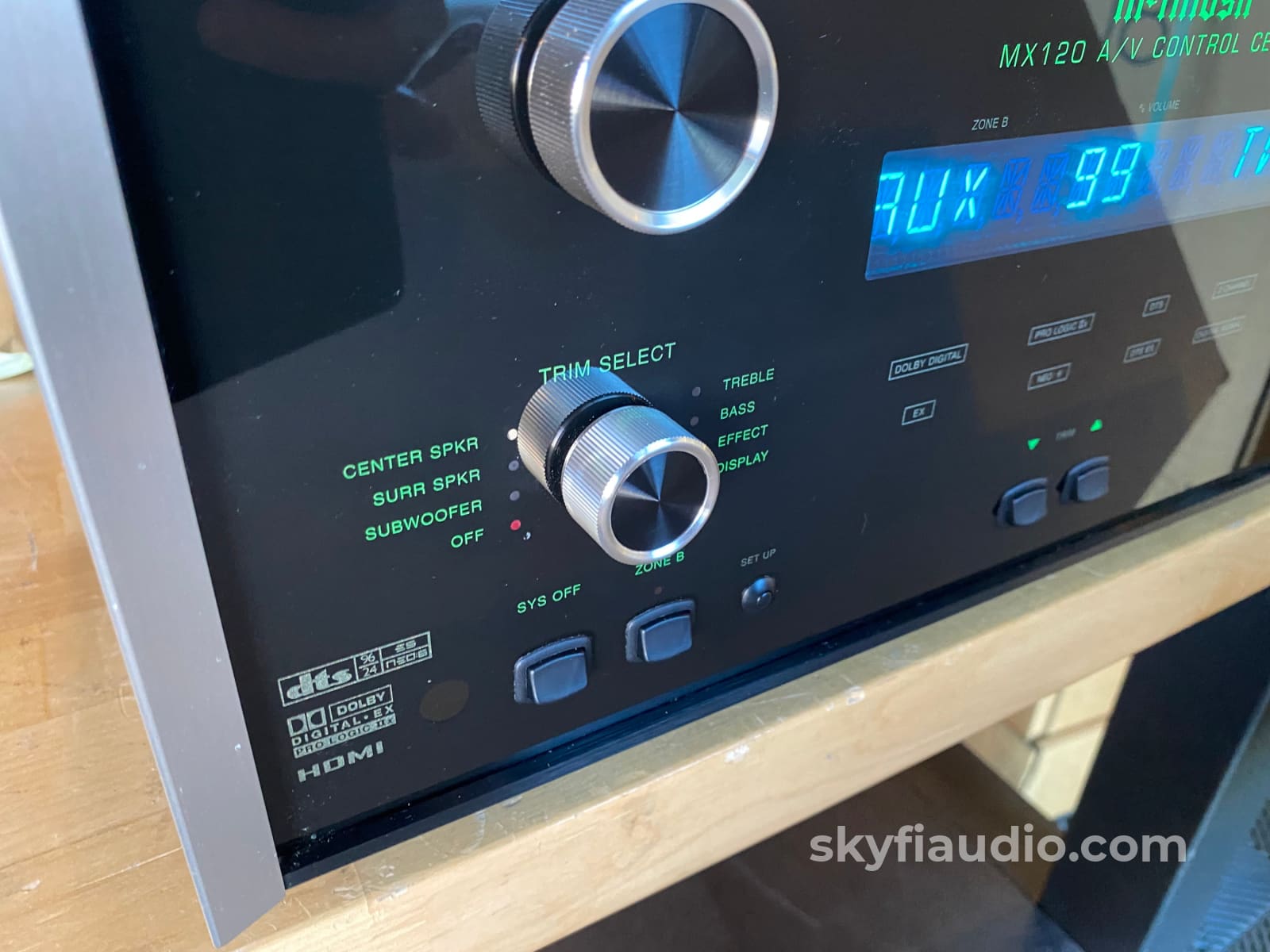 Mcintosh Mx120 Home Theater Processor W/Dolby Digital Dts-Hd Plus Phono Input Processor