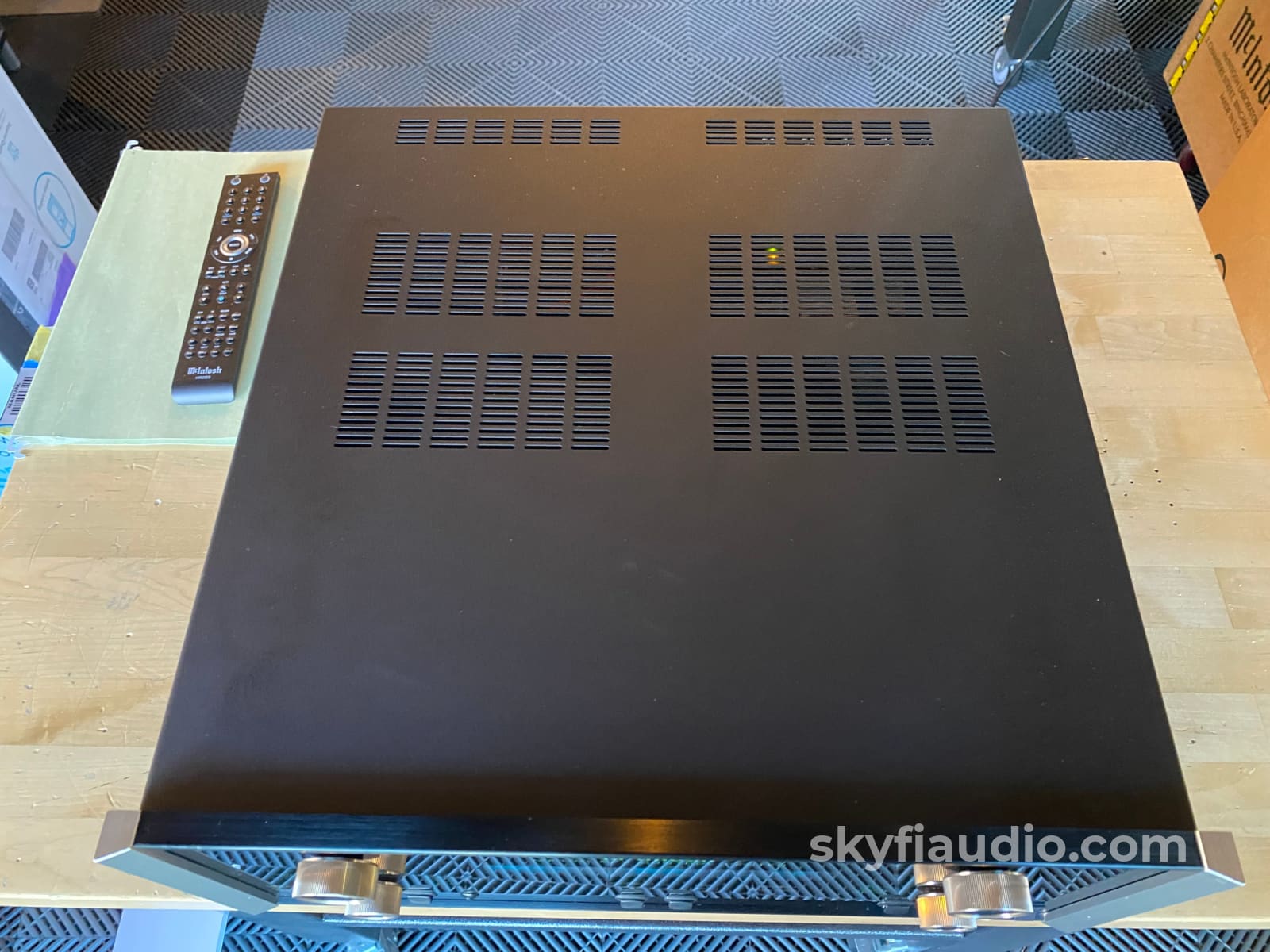 Mcintosh Mx120 Home Theater Processor W/Dolby Digital Dts-Hd Plus Phono Input Processor