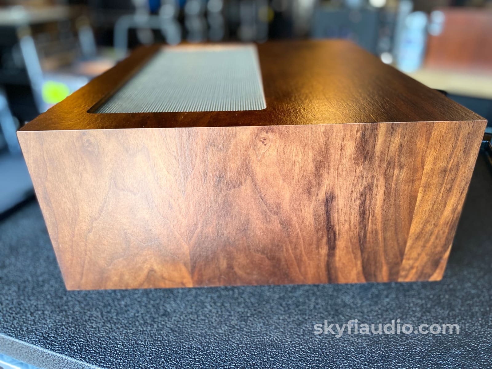 Mcintosh Wood Cabinet For 5 Components W/12 Deep Panloc Hardware (Mr80) Accessory