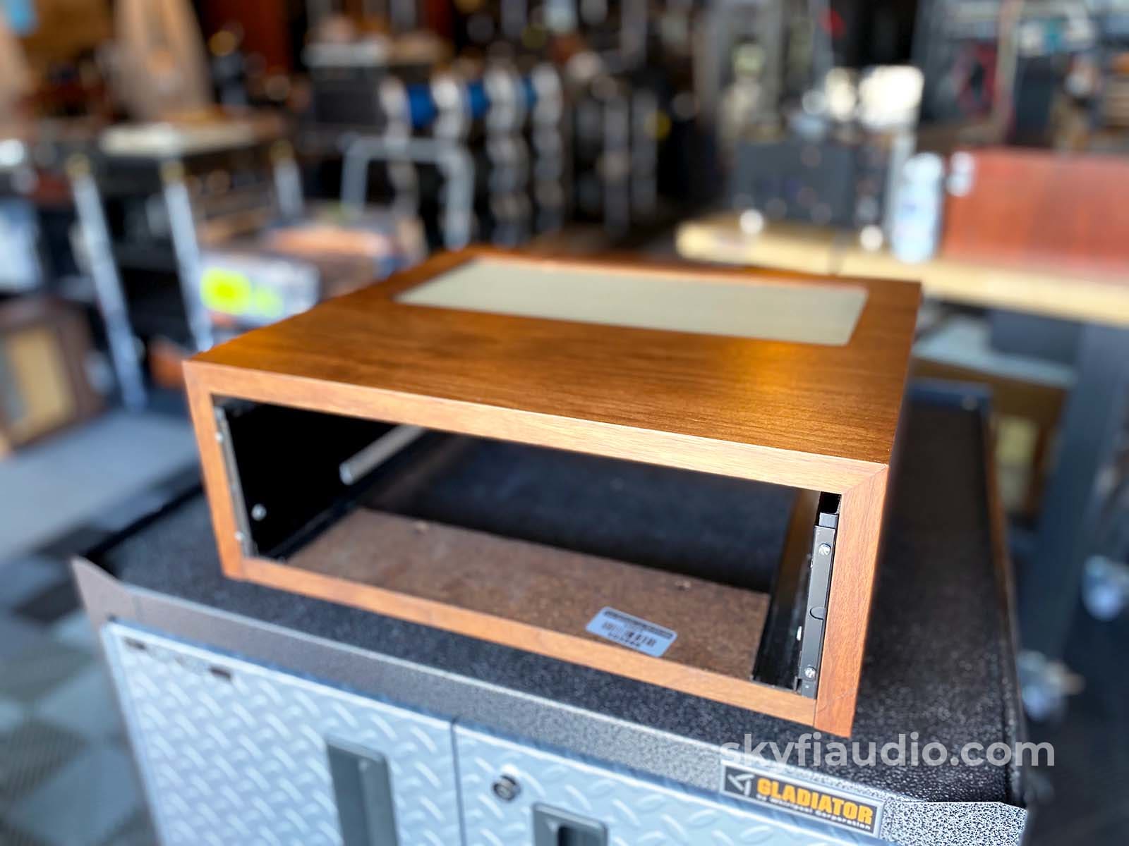 Mcintosh Wood Cabinet For 5 Components W/12 Deep Panloc Hardware (Mr80) Accessory