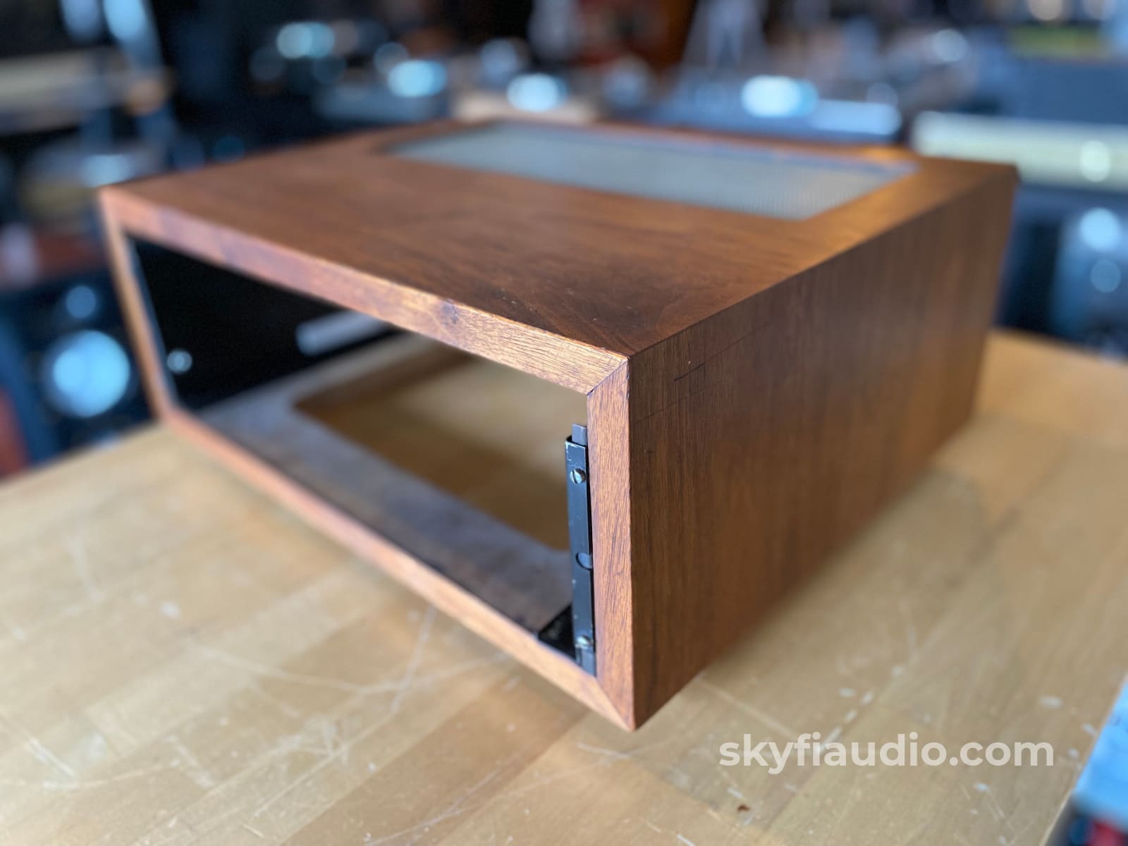 Mcintosh Wood Cabinet - From A Mx113 W/Panloc Hardware Accessory