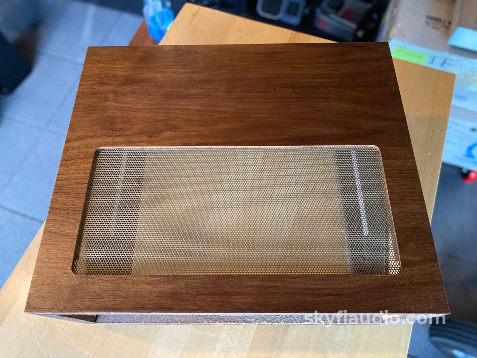 Mcintosh Wood Cabinet - W/10-12 Adjustable Panlocs Accessory