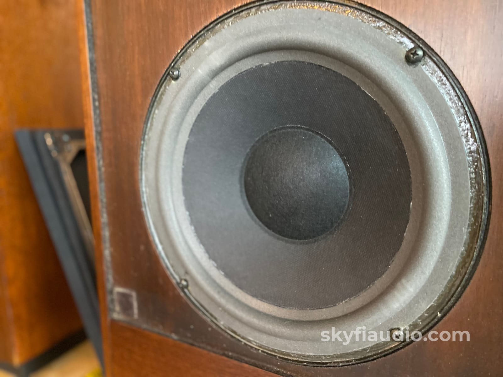 Mcintosh Xr14 Vintage 4-Way Isoplanar Radiator Speakers - Refurbished