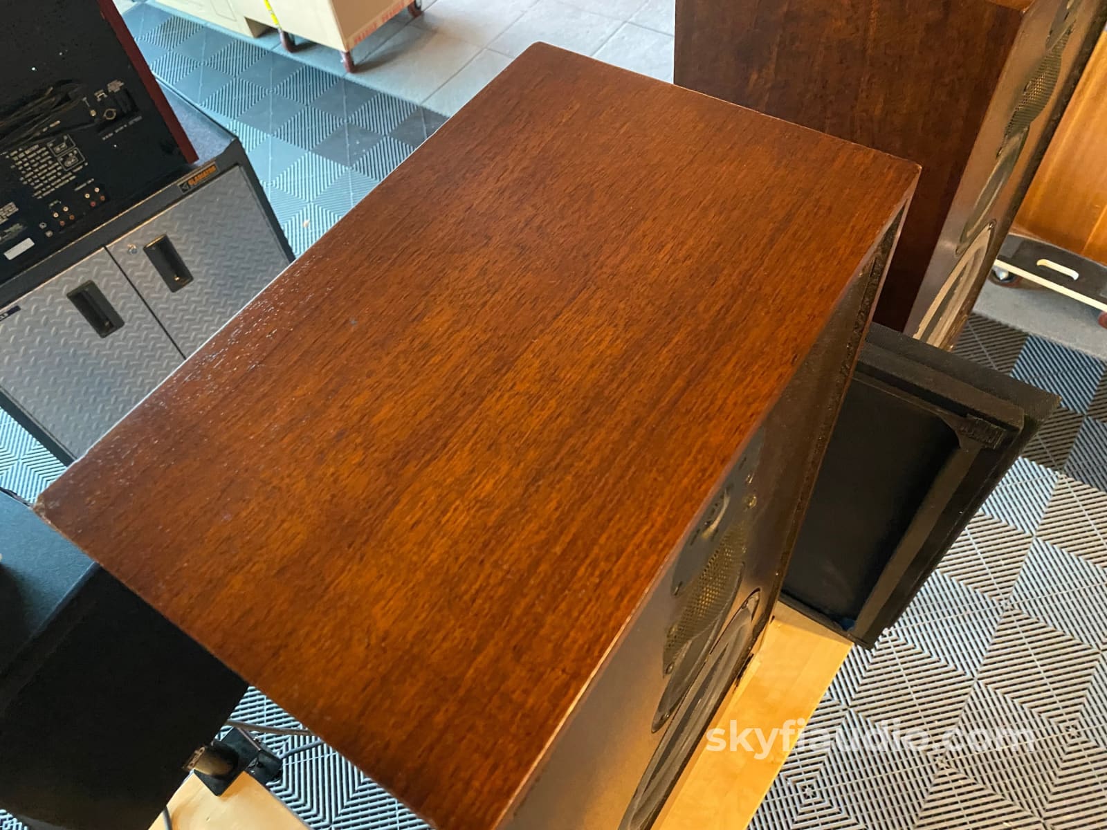 Mcintosh Xr14 Vintage 4-Way Isoplanar Radiator Speakers - Refurbished