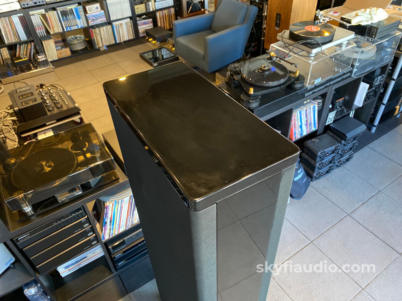 Mirage M1 Flagship Speakers - Huge Sound!