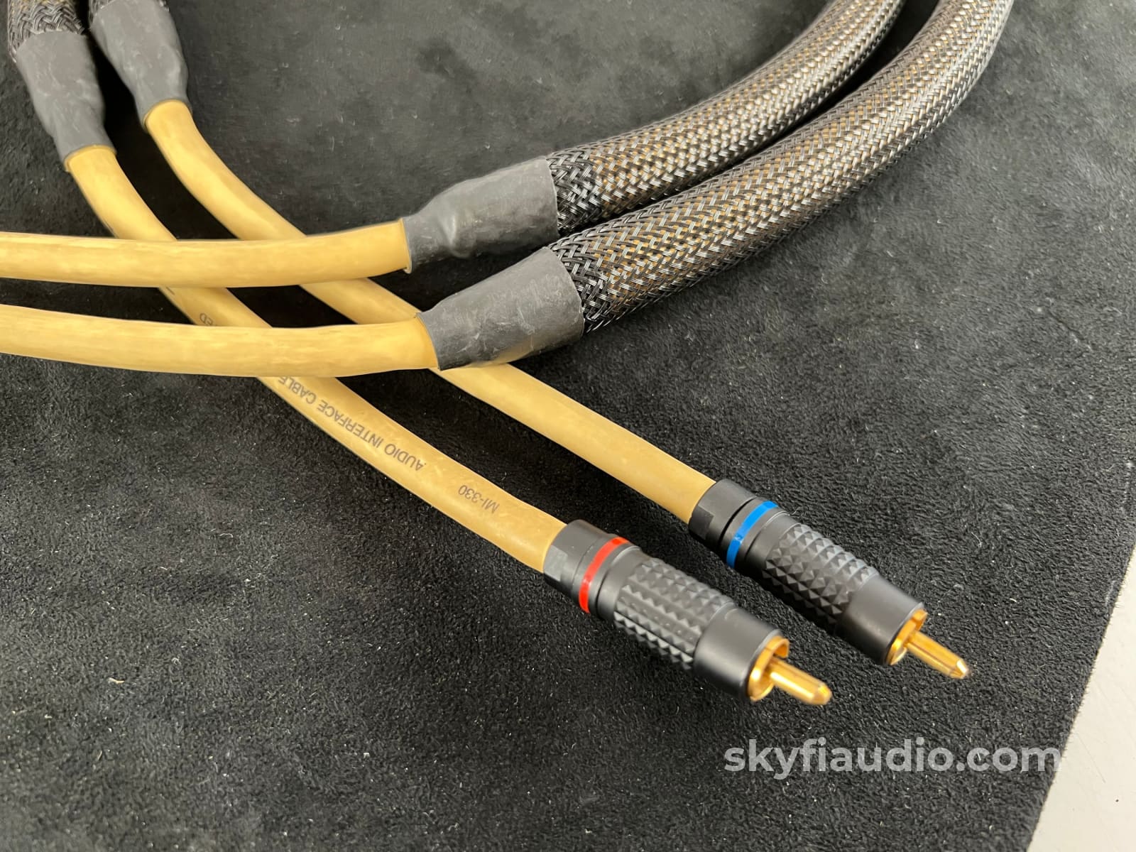 Mit Mi-330 Rca Vintage Audio Interconnects (Pair) - 1M Cables