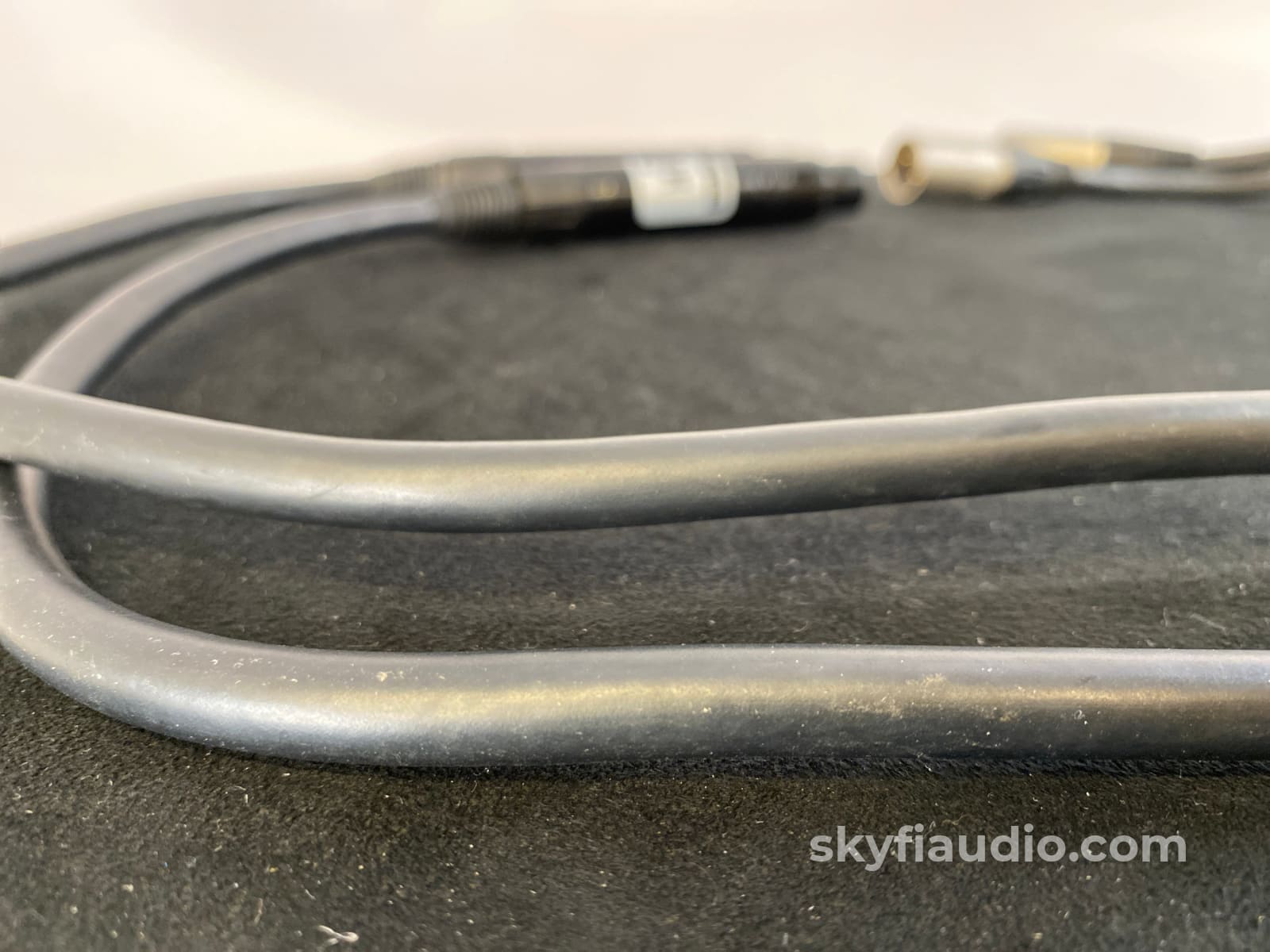 Mit - Mi-330 Terminator Xlr Cable 1M Cables