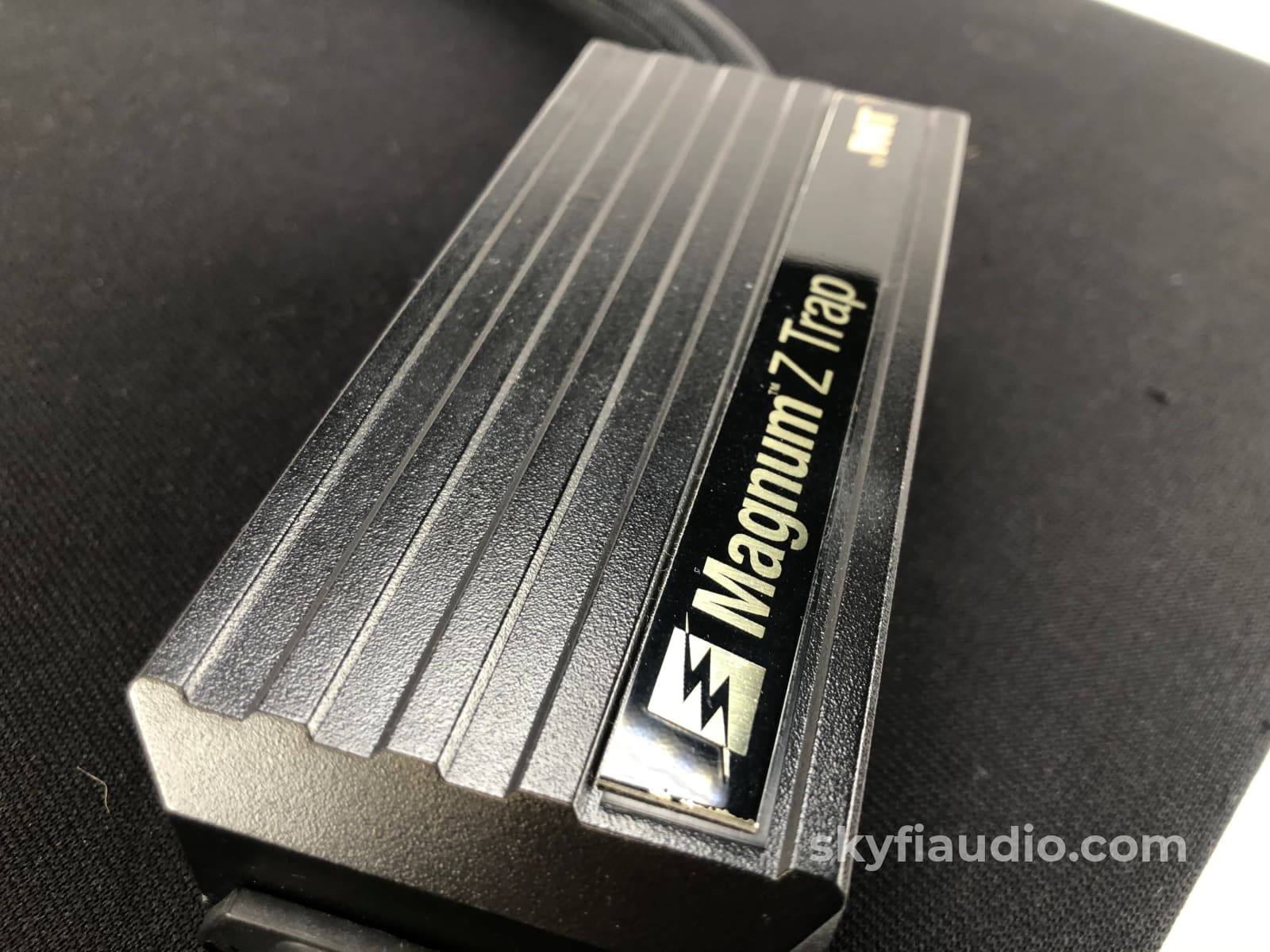 Mit (Music Interface Technologies) Magnum Z-Trap Series Modular Ac Filter Power Conditioner