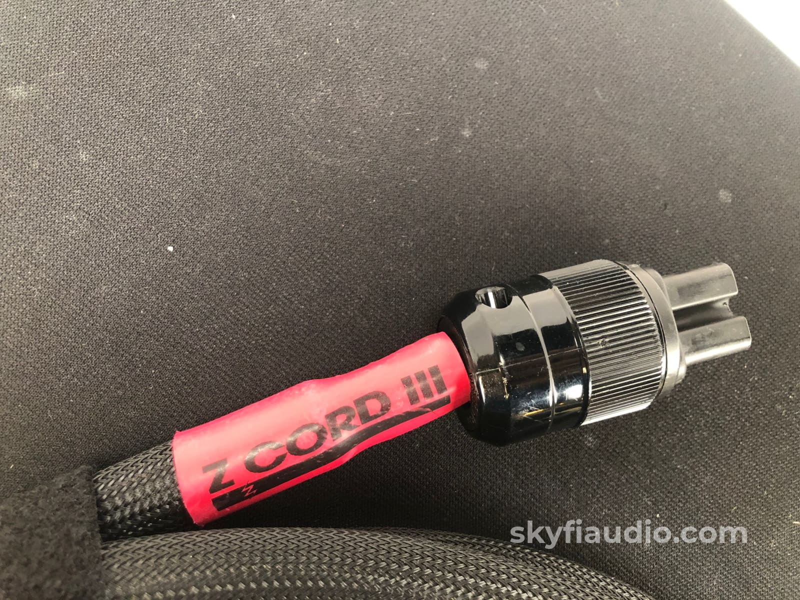 Mit (Music Interface Technologies) Z Cord Iii Power Cable - 2M Cables