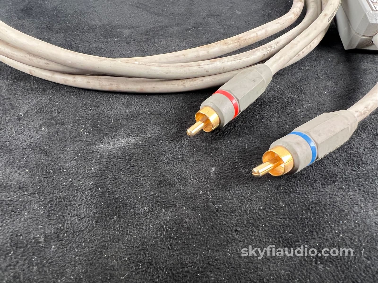 Mit (Music Interface Technology) Terminator 6 Vintage Rca Audio Interconnects - 2M Cables
