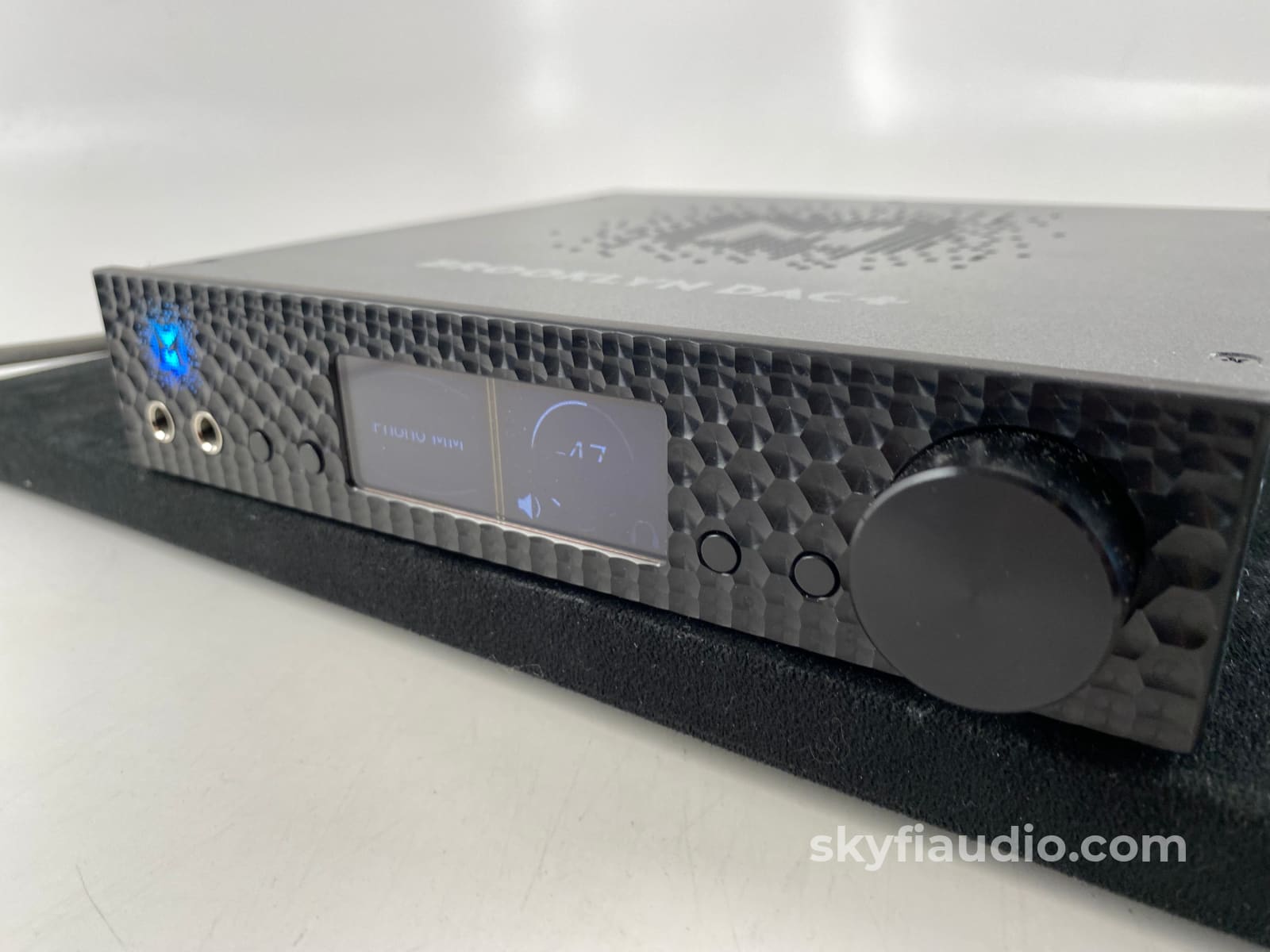 Mytek Brooklyn Dac + (Headphone Amp Streamer/Dac And Phono Pre) Cd Digital